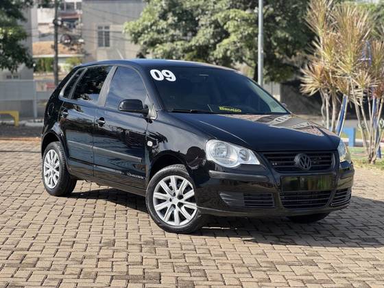 VOLKSWAGEN POLO 1.6 MI 8V FLEX 4P MANUAL